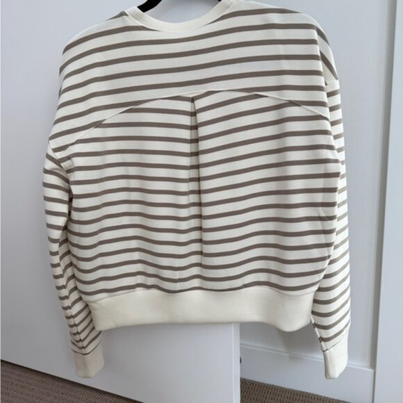 SPANX Air Essentials Crewneck - Picture 3 of 3